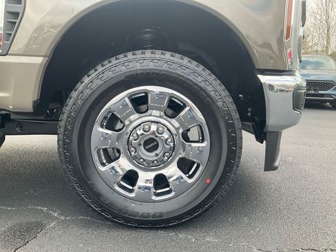 New 2026 Ford F250 Lariat image 10