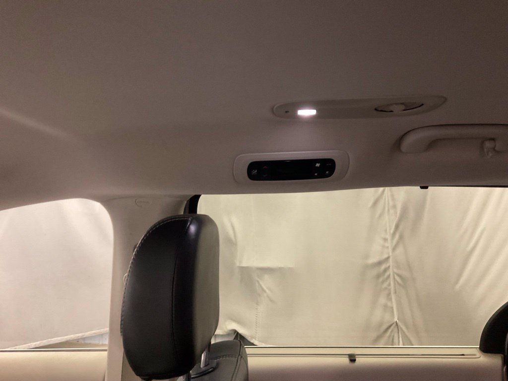 Used 2024 Chrysler Pacifica Touring-L FWD image 30