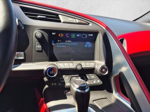 Used 2017 Chevrolet Corvette Stingray Coupe RWD image 17