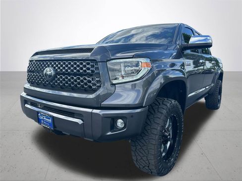 Used 2019 Toyota Tundra Platinum AWD/4WD image 2