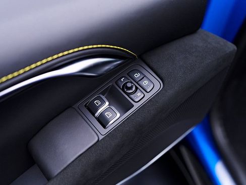 Used 2025 Lotus Emira image 37