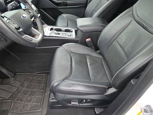 Used 2022 Ford Explorer ST w/ Equipment Group 401A image 22