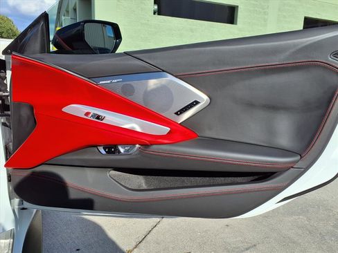 Used 2020 Chevrolet Corvette Stingray Premium Cpe w/ 3LT Preferred Equipment Group image 11