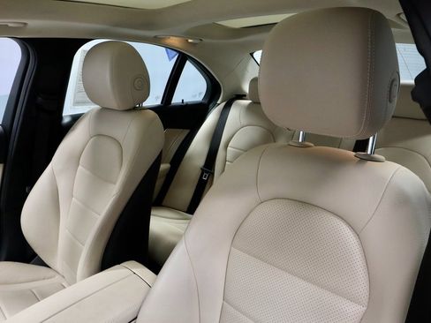 Used 2021 Mercedes-Benz C 300 4MATIC Sedan image 28