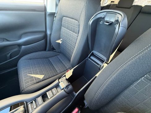 New 2026 Honda HR-V LX image 26