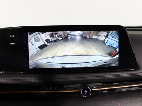 Used 2024 Nissan Ariya FWD image 21