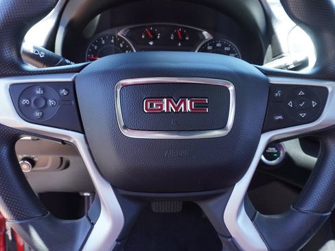 Certified 2023 GMC Terrain SLE w/ Driver Convenience Package FWD image 17