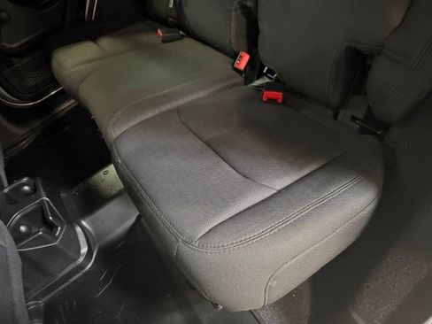 Used 2020 Jeep Wrangler Unlimited Sport AWD/4WD image 36
