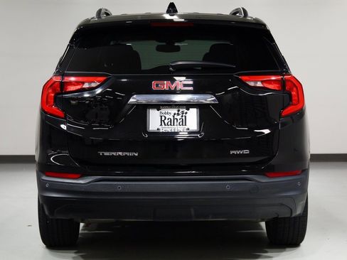 Used 2019 GMC Terrain SLE w/ Driver Convenience Package image 11