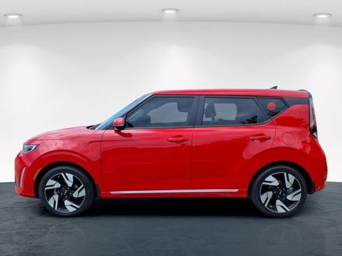 Used 2024 Kia Soul GT-Line w/ Option Group 020 FWD image 6