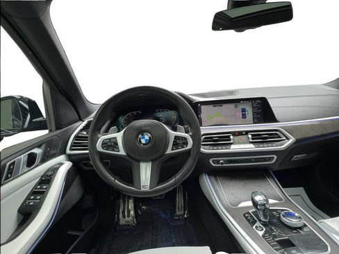 Used 2023 BMW X5 sDrive40i w/ M Sport Package RWD image 38