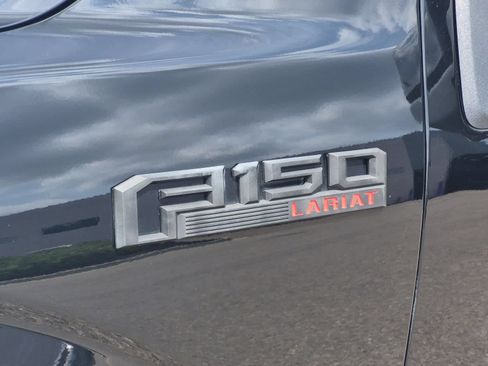 Used 2018 Ford F150 Lariat w/ Equipment Group 502A Luxury AWD/4WD image 13