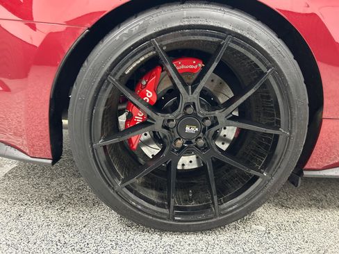 Used 2019 Ford Mustang GT Premium w/ Performance Package - Level 2 image 7