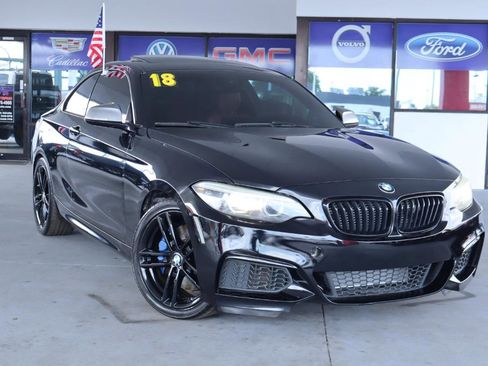 Used 2018 BMW M240i Coupe RWD image 2