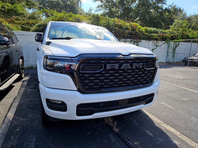 Used 2025 RAM 1500 Big Horn AWD/4WD image 4