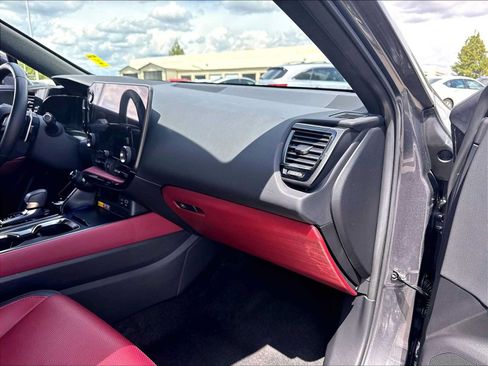 Used 2025 Lexus NX 350h AWD w/ Accessory Package (Z2) image 18