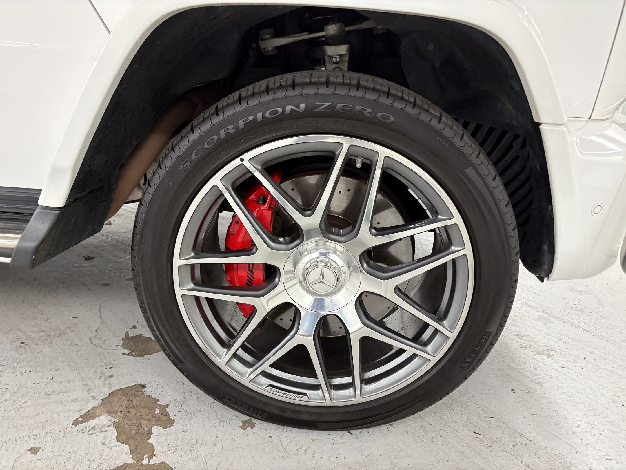 Certified 2021 Mercedes-Benz G 63 AMG 4MATIC image 13
