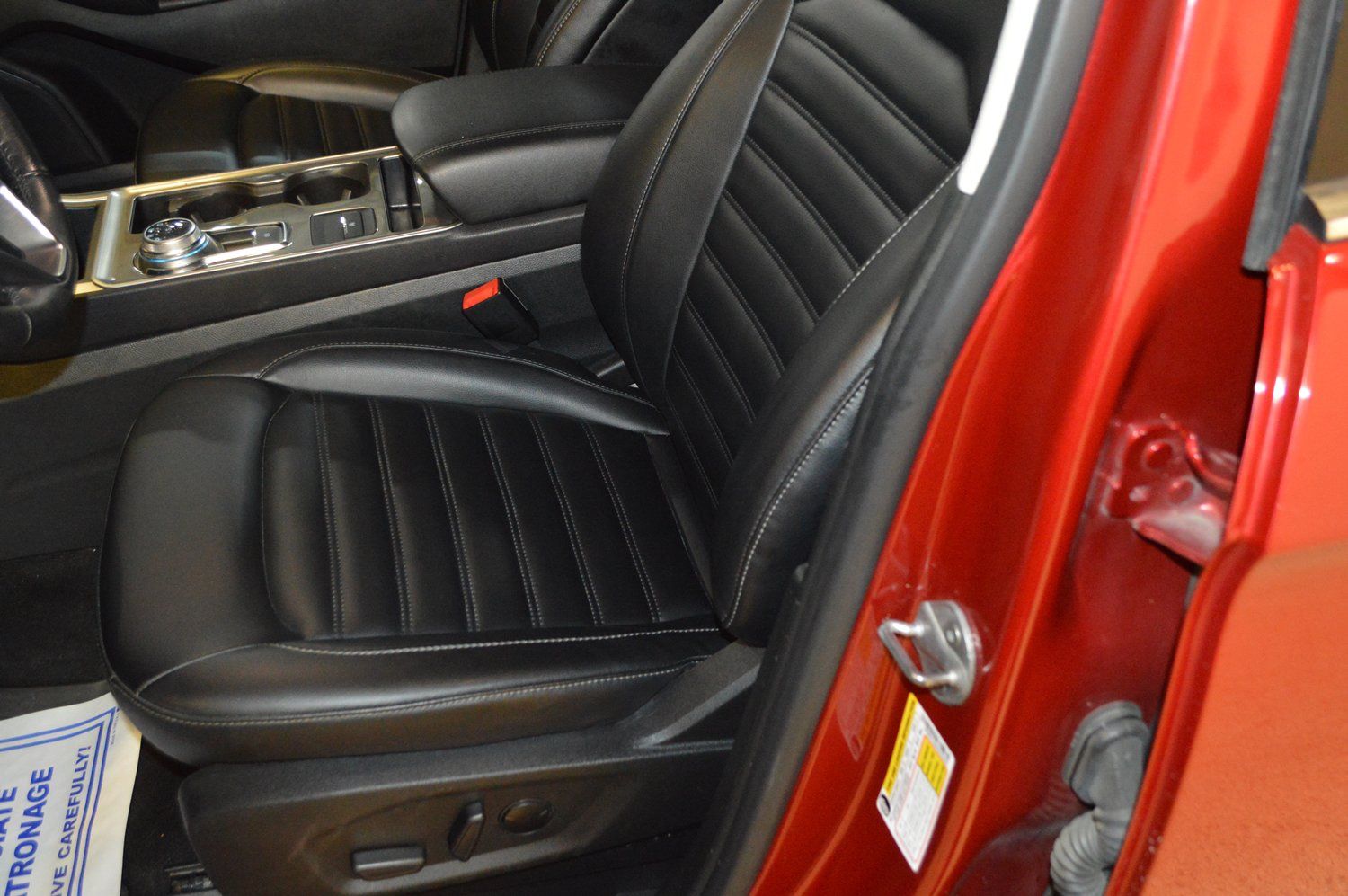 Used 2023 Ford Edge SEL w/ Convenience Package AWD/4WD image 15
