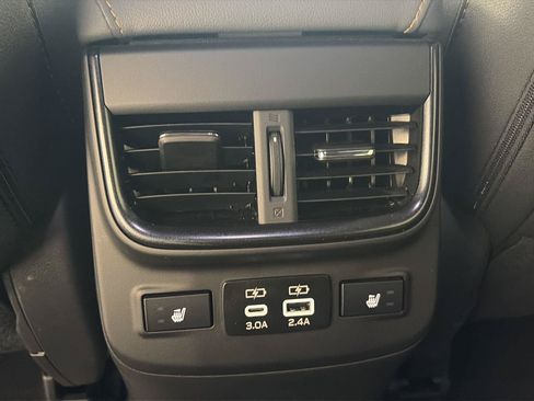 Certified 2025 Subaru Outback Wilderness AWD/4WD image 12