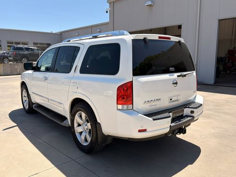 Used 2011 Nissan Armada SL image 5