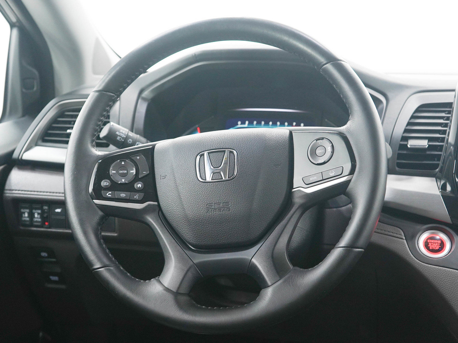 Used 2018 Honda Odyssey Touring image 19
