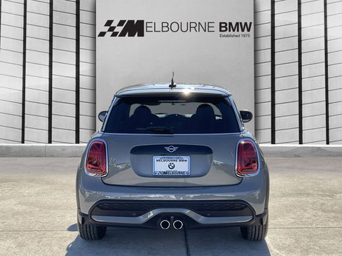 Used 2022 MINI Cooper S image 5