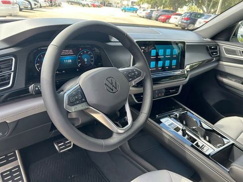 New 2026 Volkswagen Atlas Cross Sport SEL R-Line image 11
