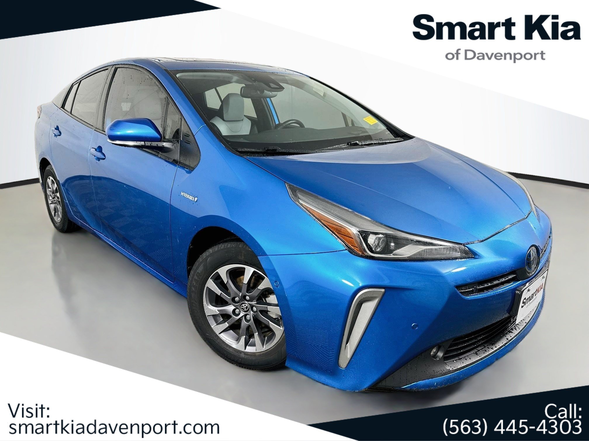 Used 2022 Toyota Prius Limited w/ Premium Convenience Package FWD image 1