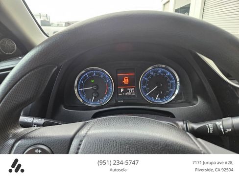 Used 2019 Toyota Corolla LE image 14