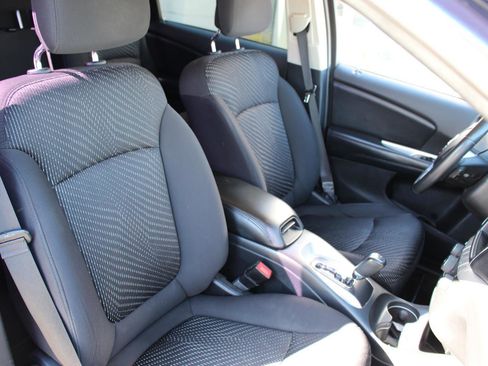 Used 2015 Dodge Journey American Value Package w/ Flexible Seating Group image 15