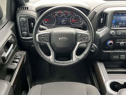 Used 2022 Chevrolet Silverado 1500 LT Trail Boss w/ Safety Package image 17