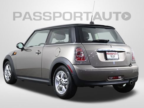 Used 2013 MINI Cooper Hardtop image 6