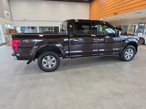 Used 2019 Ford F150 Lariat w/ Equipment Group 502A Luxury AWD/4WD image 7