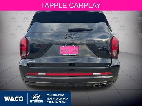 Used 2024 Hyundai Palisade Calligraphy image 12