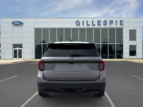 New 2026 Ford Explorer ST-Line image 5
