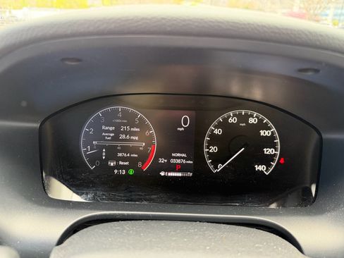 Used 2024 Honda HR-V EX-L image 16