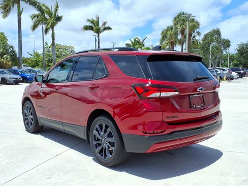 Used 2024 Chevrolet Equinox RS w/ LPO, Floor Liner Package FWD image 12