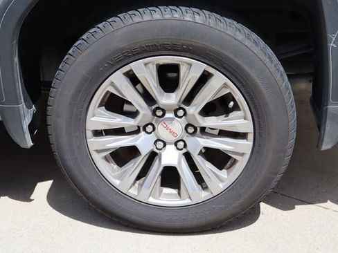 Used 2023 GMC Sierra 1500 Denali RWD image 29