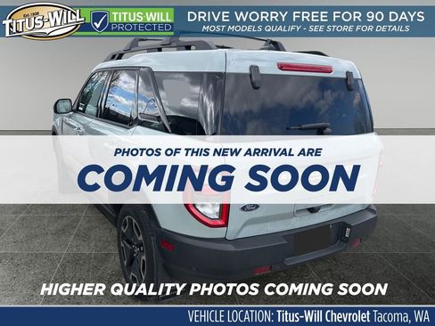 Used 2023 Ford Bronco Sport Outer Banks AWD/4WD image 3