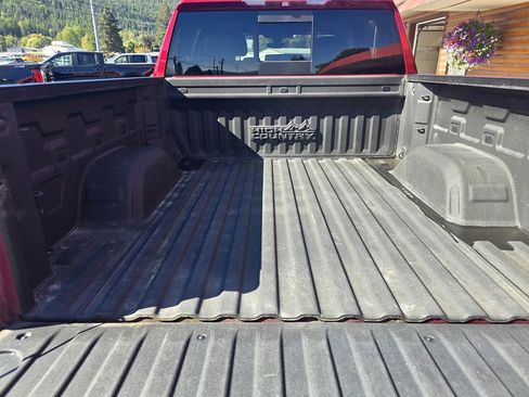 Used 2019 Chevrolet Silverado 1500 High Country image 9