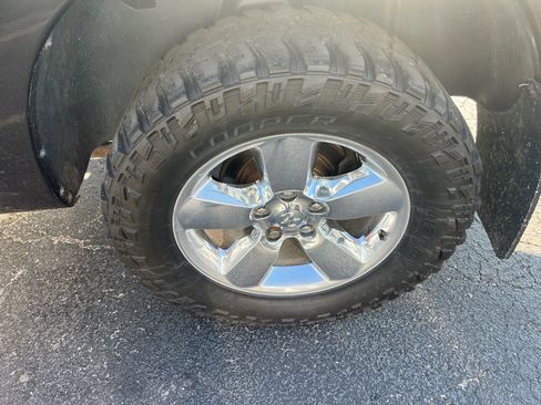 Used 2018 RAM 1500 Sport w/ Sport Premium Group image 25