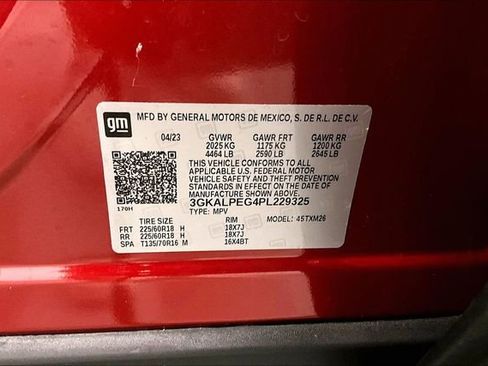 Used 2023 GMC Terrain SLT w/ Tech Package FWD image 40