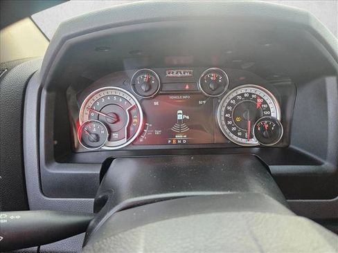 Used 2019 RAM 1500 Classic Warlock w/ Electronics Group image 18