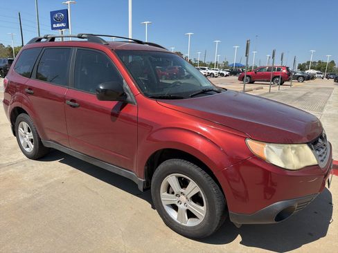 Used 2012 Subaru Forester 2.5X image 1