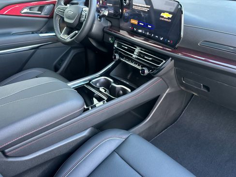 New 2026 Chevrolet Traverse Z71 image 19