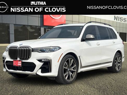 Used 2020 BMW X7 M50i image 1