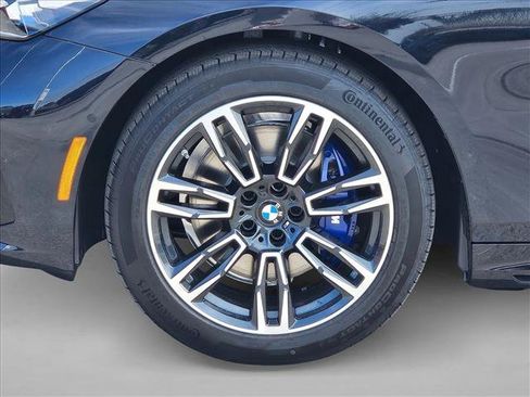 Used 2026 BMW 530i w/ M Sport Package RWD image 18