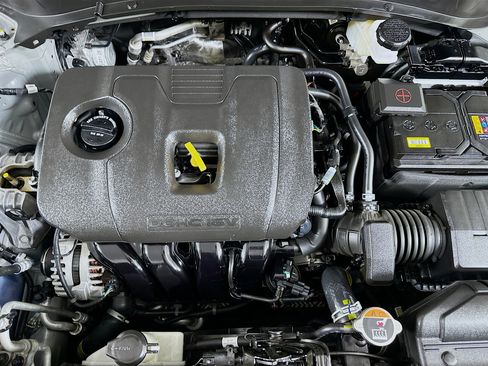 Used 2025 Kia Seltos S image 31