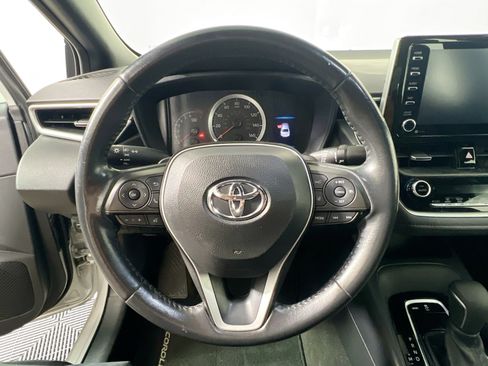 Used 2021 Toyota Corolla SE image 16