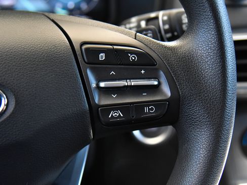 Used 2023 Hyundai Kona SE w/ Cargo Package FWD image 30